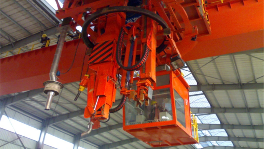 Electrolytic-Aluminum-overhead-crane.webp