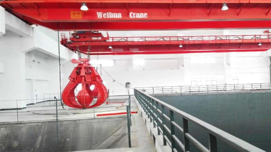 bridge-crane-with-grab.webp