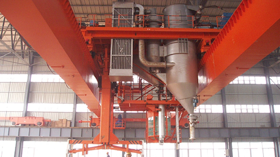 Electrolytic-aluminum-cranes_(1).webp